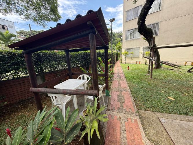 Apartamento de 3 alcobas en venta en Nueva Tequendama, Cali, 103 m² · foto 13 de 16