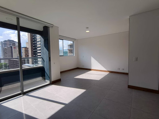 Apartamento en arriendo en Villa Carlota, Medellín · foto 5 de 18