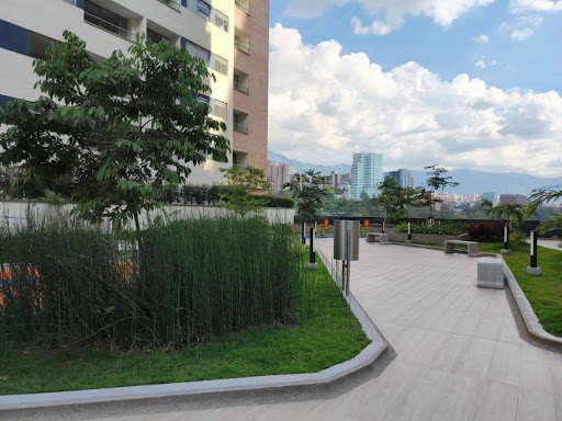 Apartamento en arriendo en Villa Carlota, Medellín · foto 17 de 18