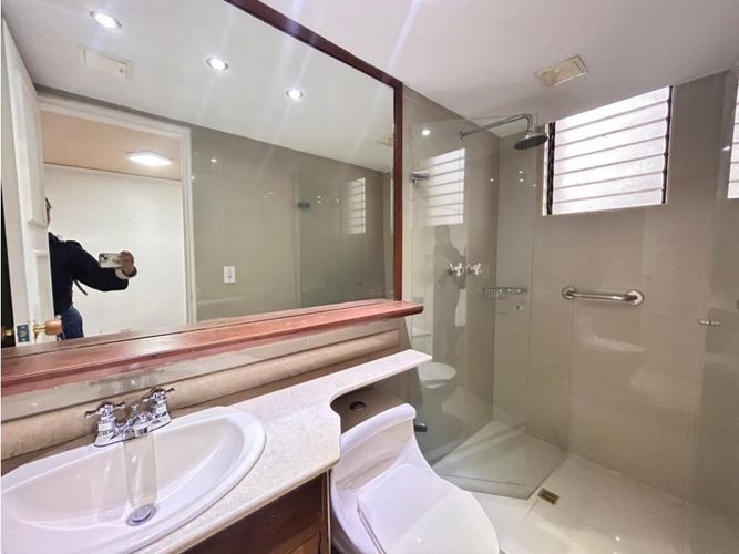 Apartamento en arriendo en Milla De Oro, Medellín · foto 14 de 14