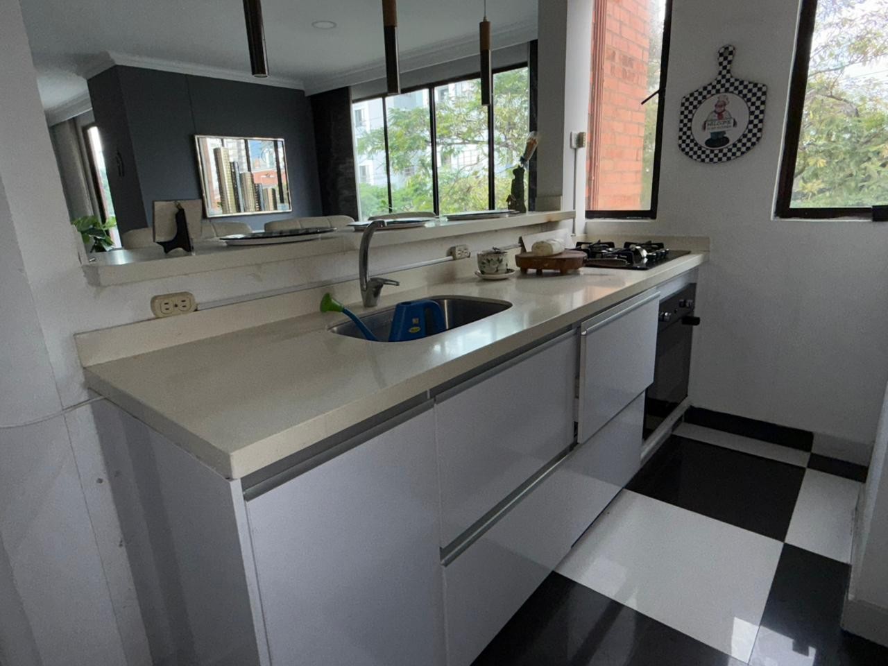 Apartamento en venta en Pinares, Pereira · foto 10 de 19