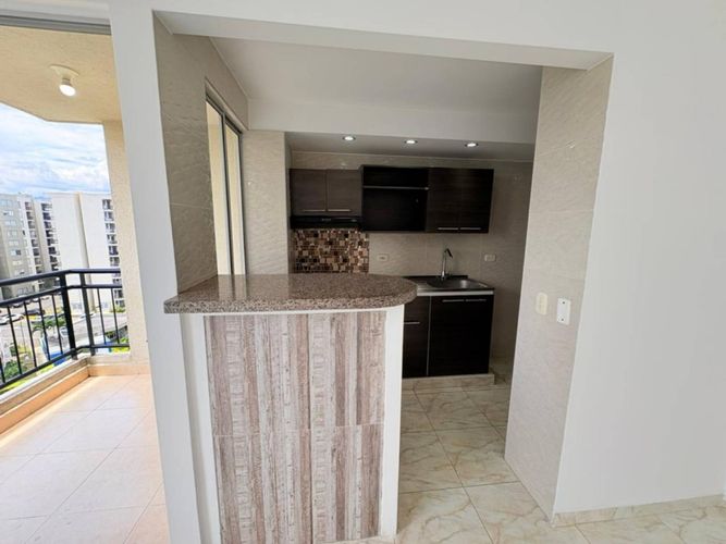 Apartamento de 3 alcobas en venta en Bochalema, Cali, 55 m² · foto 3 de 24