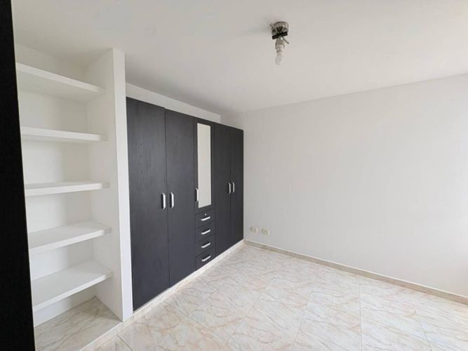 Apartamento de 3 alcobas en venta en Bochalema, Cali, 55 m² · foto 10 de 24