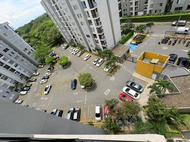 Apartamento de 3 alcobas en venta en Bochalema, Cali, 55 m² · foto 18 de 24