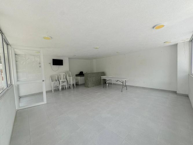 Apartamento de 3 alcobas en venta en Bochalema, Cali, 55 m² · foto 21 de 24