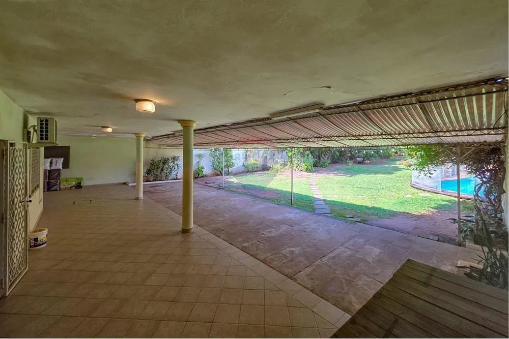 CASA CON AMPLIO TERRENO EN ASUNCIÓN - MARISCAL. LOPEZ EN VENTA — foto 3