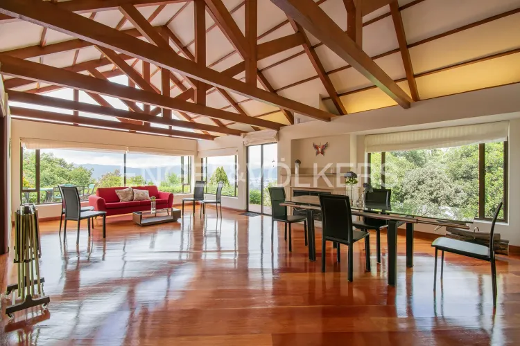 Casa de 6 alcobas en venta en Yerbabuena, Chía, 550 m² · foto 2 de 20