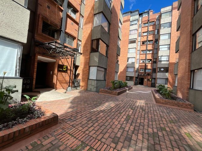 Apartamento de 3 alcobas en venta en La Castellana, Bogotá, 125 m² · foto 20 de 23