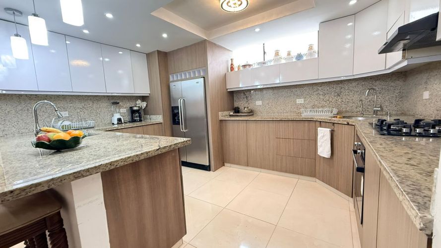 Apartamento en venta en Altos De Riomar, Barranquilla · foto 4 de 12