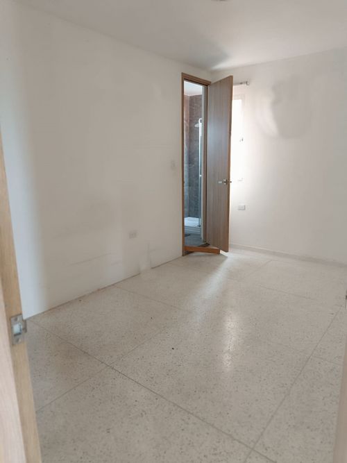 Local en arriendo en Ciudad Jardin, Barranquilla, 335 m² · foto 11 de 16