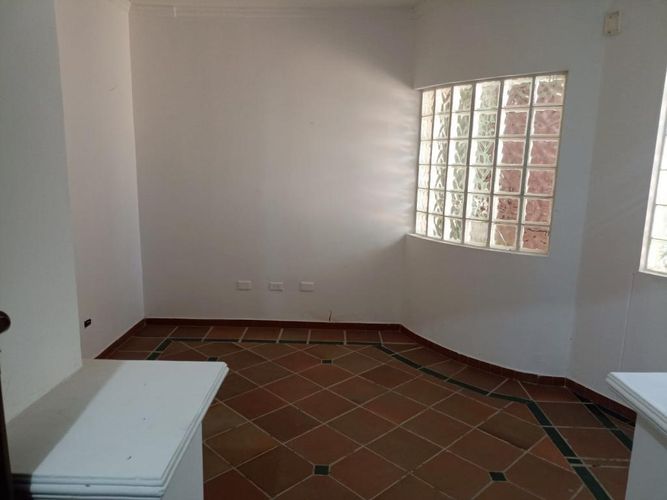 Local en arriendo en El Prado, Barranquilla, 100 m² · foto 7 de 24