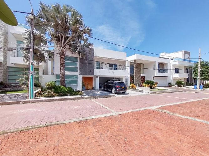 Casa de 4 alcobas en venta en Salgar, Puerto Colombia, 250 m² · foto 15 de 16