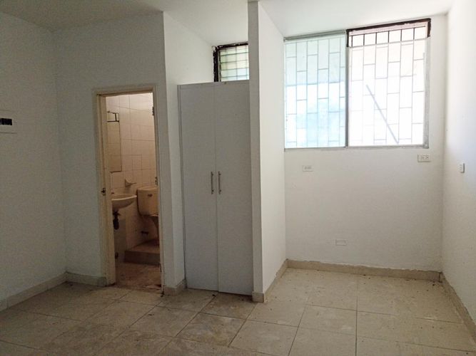 Local en arriendo en Colombia, Barranquilla, 67 m² · foto 4 de 13