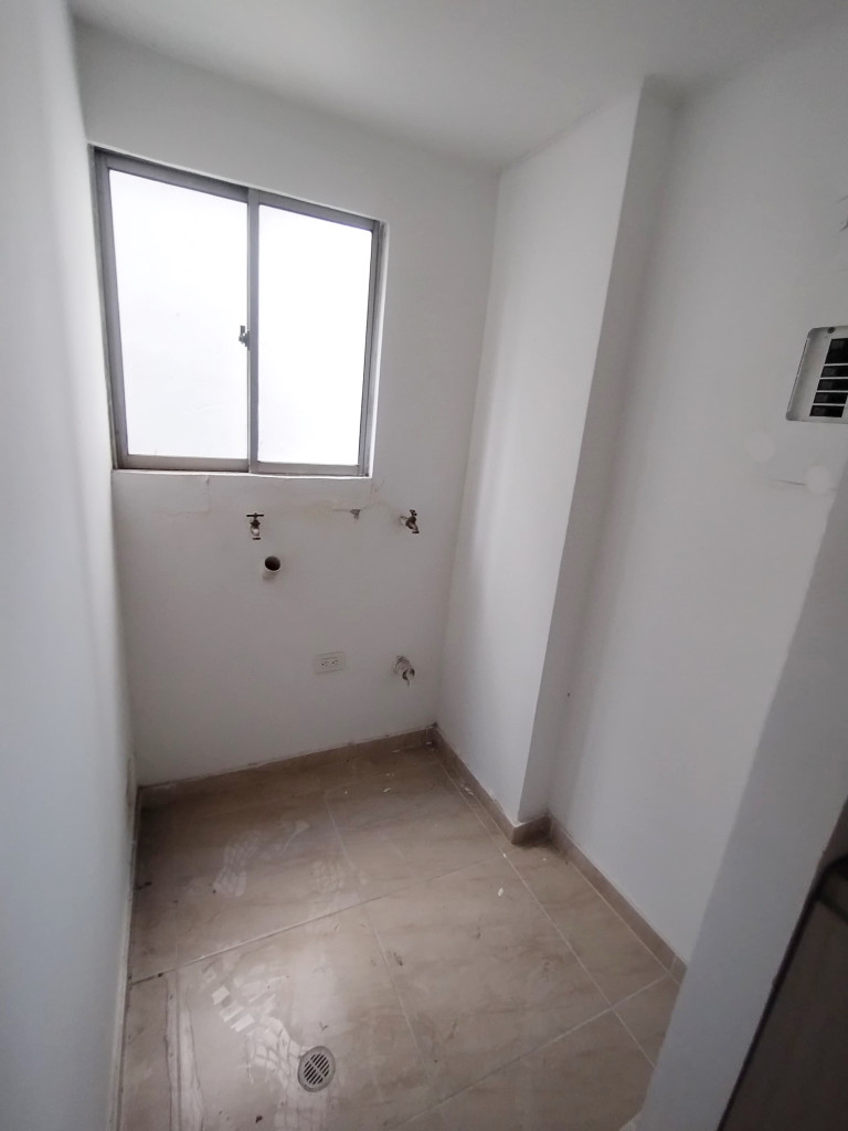 Apartamento en venta en Los Almendros, Barranquilla · foto 7 de 17