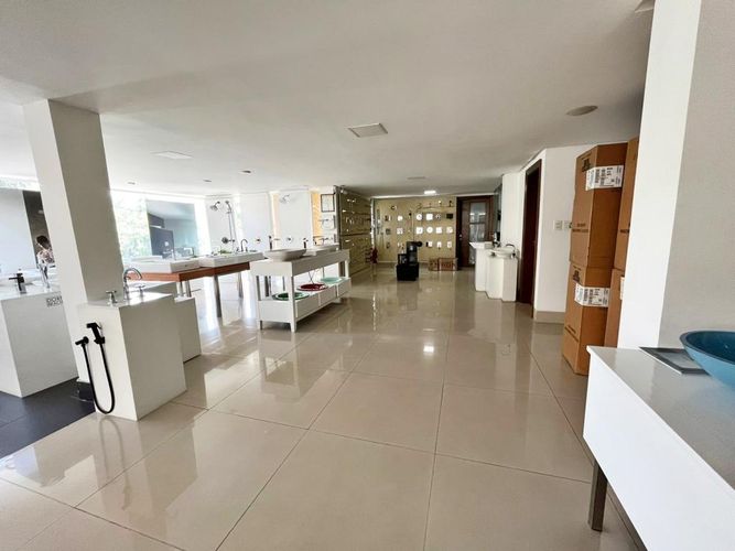Local en arriendo en Altos Del Prado, Barranquilla, 900 m² · foto 2 de 21