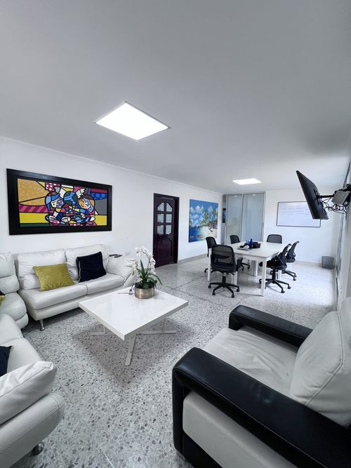 Edificio en arriendo en Altamira, Barranquilla, 470 m² · foto 2 de 24