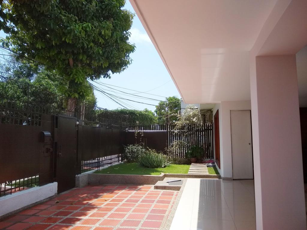 Casa en venta en Paraiso, Barranquilla · foto 2 de 20