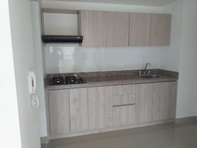 Apartamento de 3 alcobas en venta en Paraiso, Barranquilla, 74 m² · foto 2 de 18