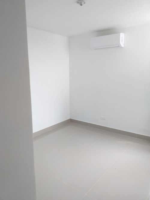 Apartamento de 3 alcobas en venta en Paraiso, Barranquilla, 74 m² · foto 4 de 18