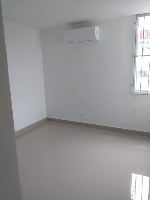 Apartamento de 3 alcobas en venta en Paraiso, Barranquilla, 74 m² · foto 5 de 18