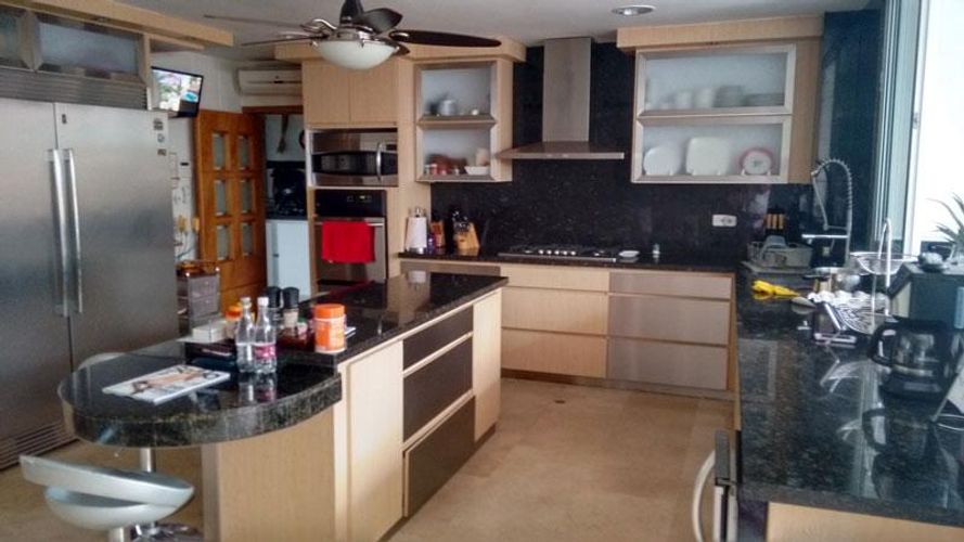 Casa de 4 alcobas en venta en Villa Del Este, Barranquilla, 325 m² · foto 2 de 6