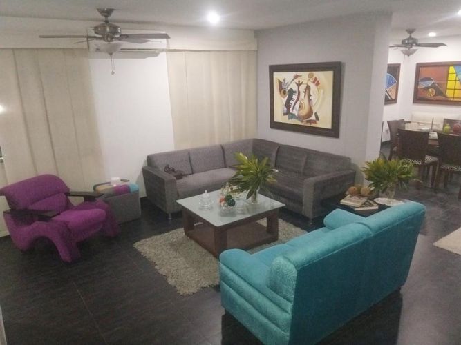 Casa de 4 alcobas en venta en Salgar, Puerto Colombia, 360 m² · foto 2 de 24