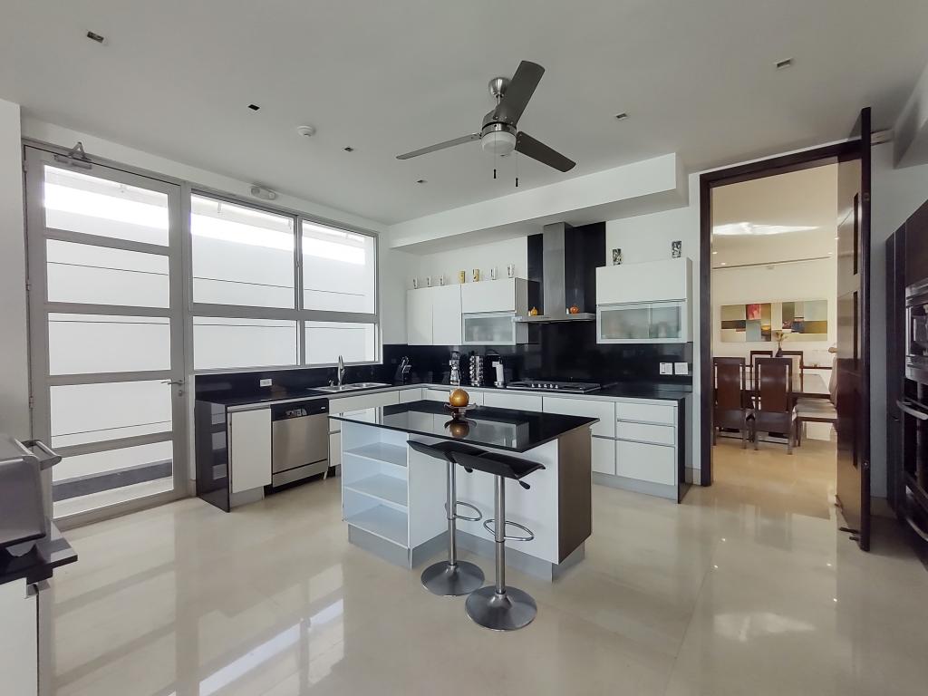 Casa en venta en Altos De Riomar, Barranquilla · foto 6 de 24