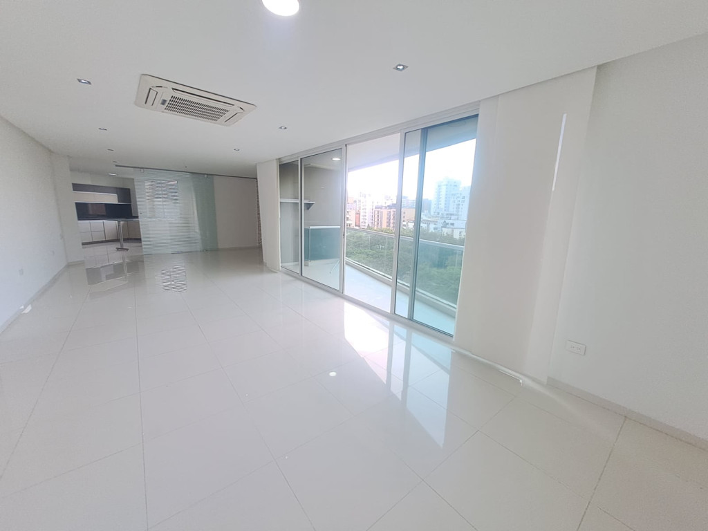 Apartamento en venta en Altos De Riomar, Barranquilla · foto 2 de 22