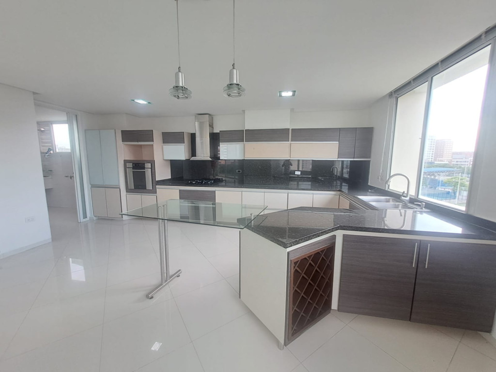 Apartamento en venta en Altos De Riomar, Barranquilla · foto 3 de 22