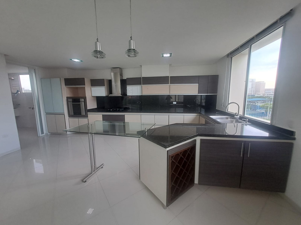Apartamento en venta en Altos De Riomar, Barranquilla · foto 6 de 22