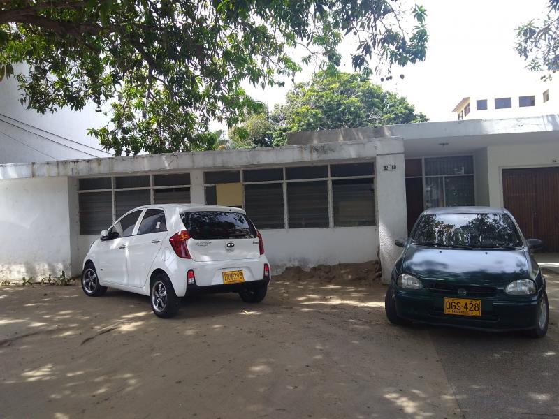 Departamento en alquiler bajo precio de mercado en Altos del prado