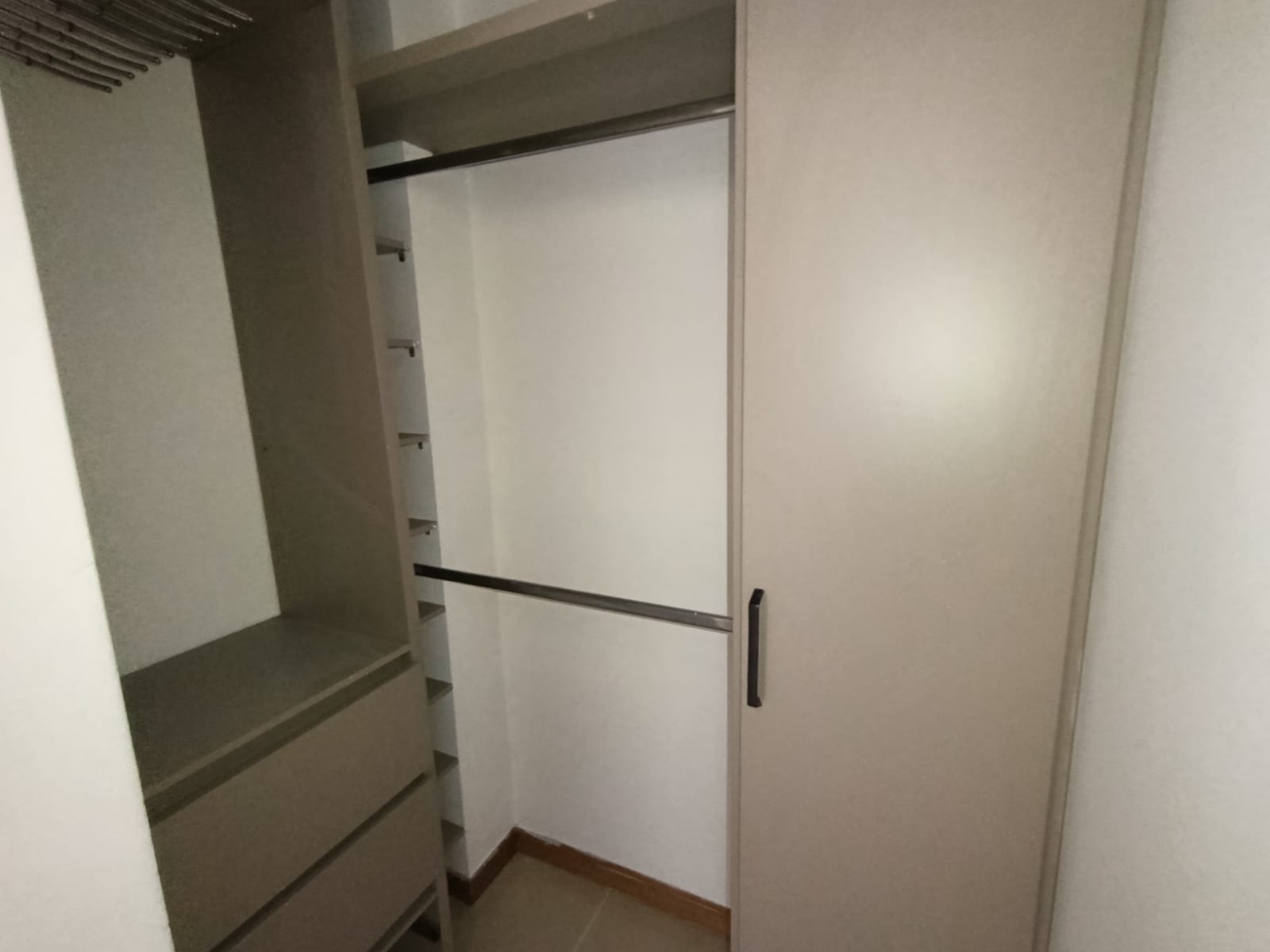 Apartamento en arriendo en Laureles, Medellín · foto 17 de 20