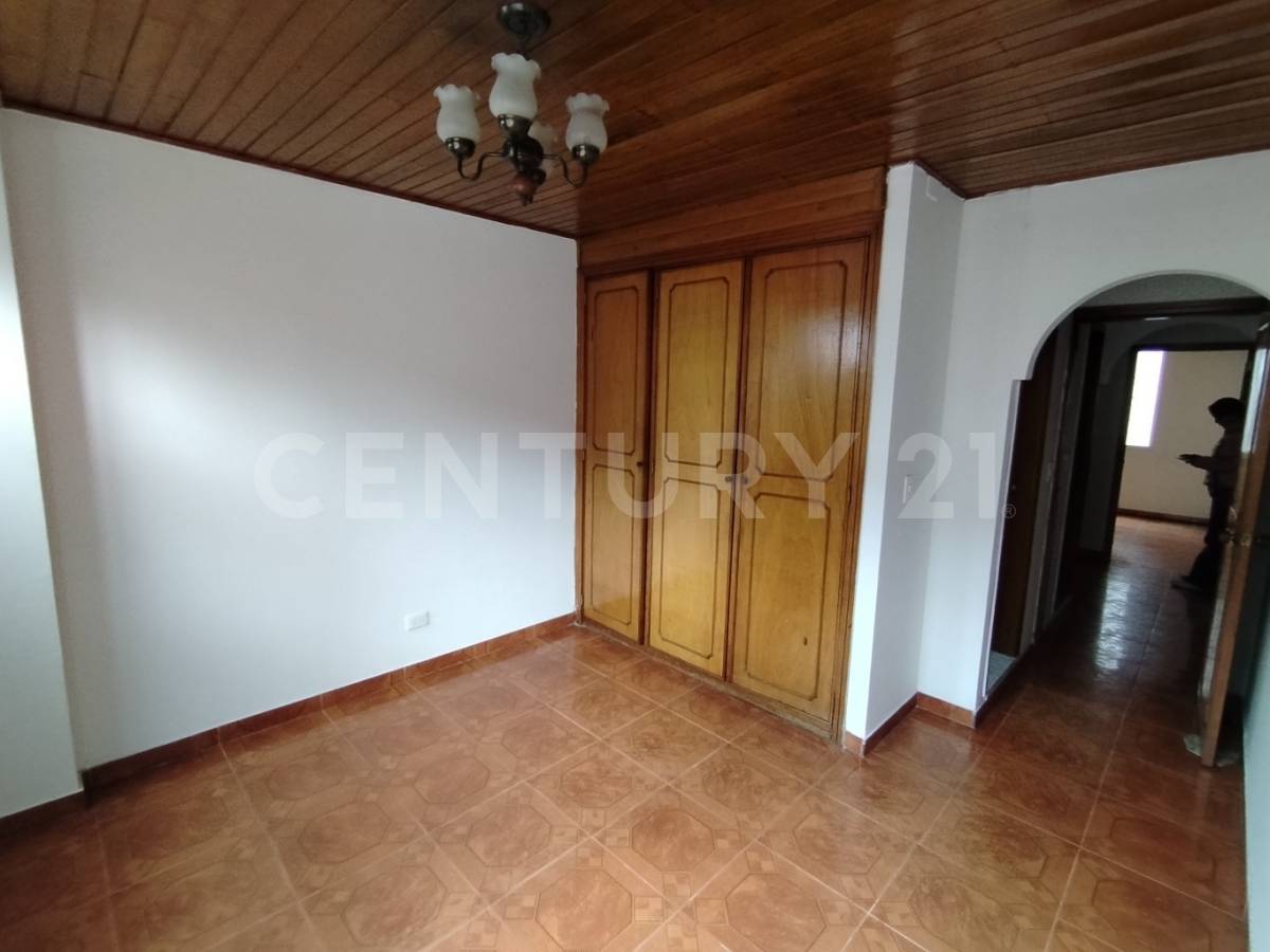 Casa en venta en Engativá, Bogotá · foto 9 de 20