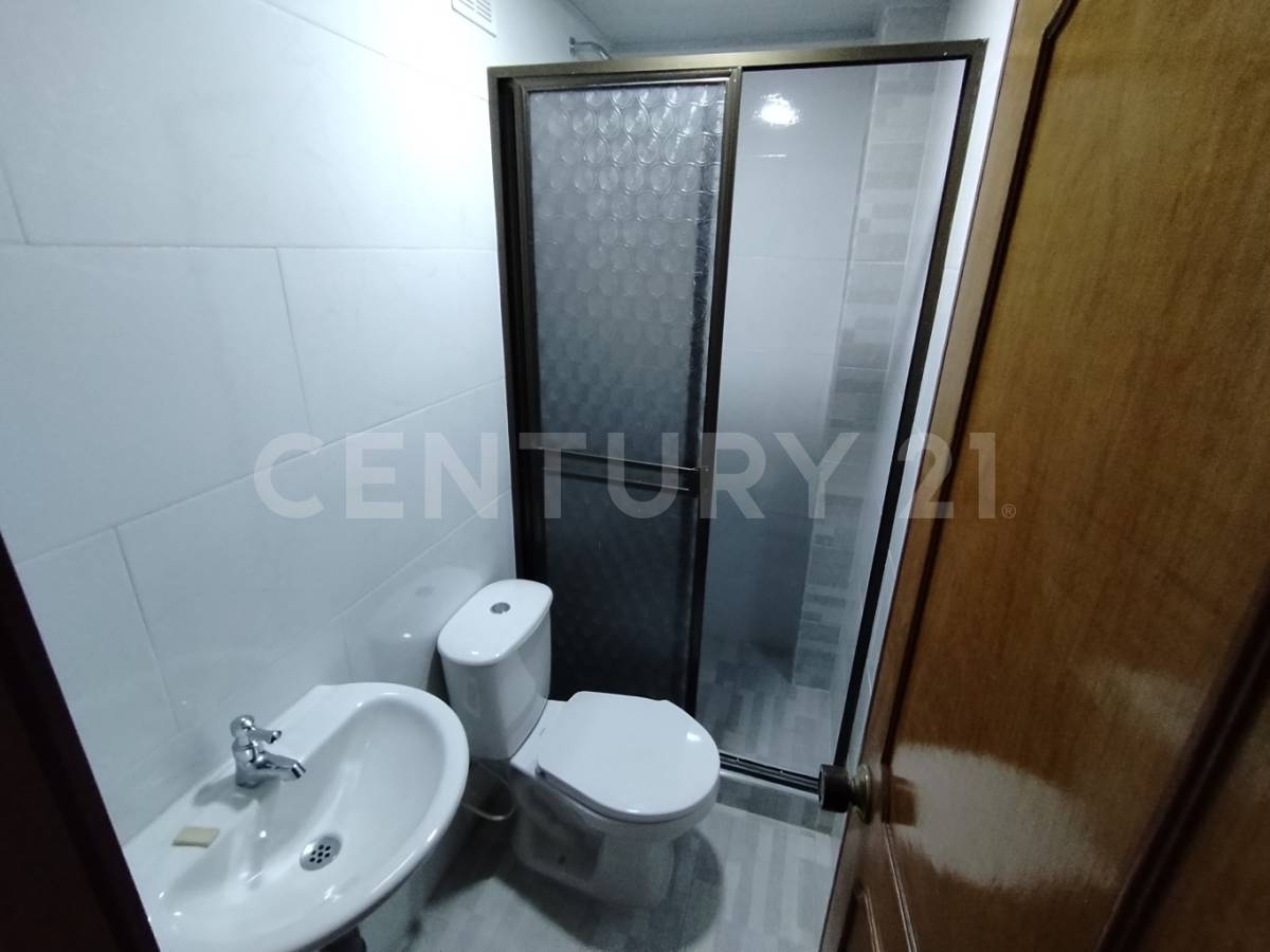 Casa en venta en Engativá, Bogotá · foto 10 de 20