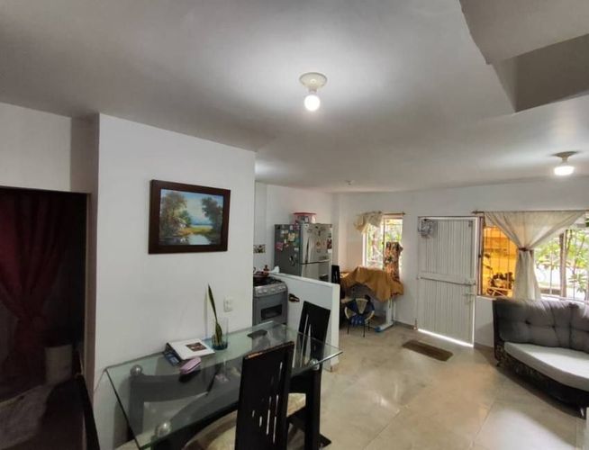 Casa de 5 alcobas en venta en Portal Del Valle, Piedecuesta, 120 m² · foto 2 de 18
