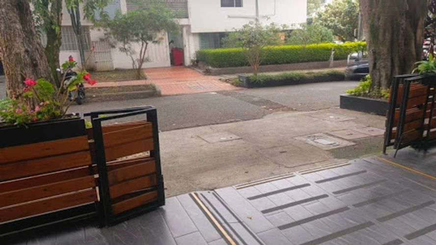 Local en arriendo en Suramericana, Medellín, 75 m² · foto 8 de 10