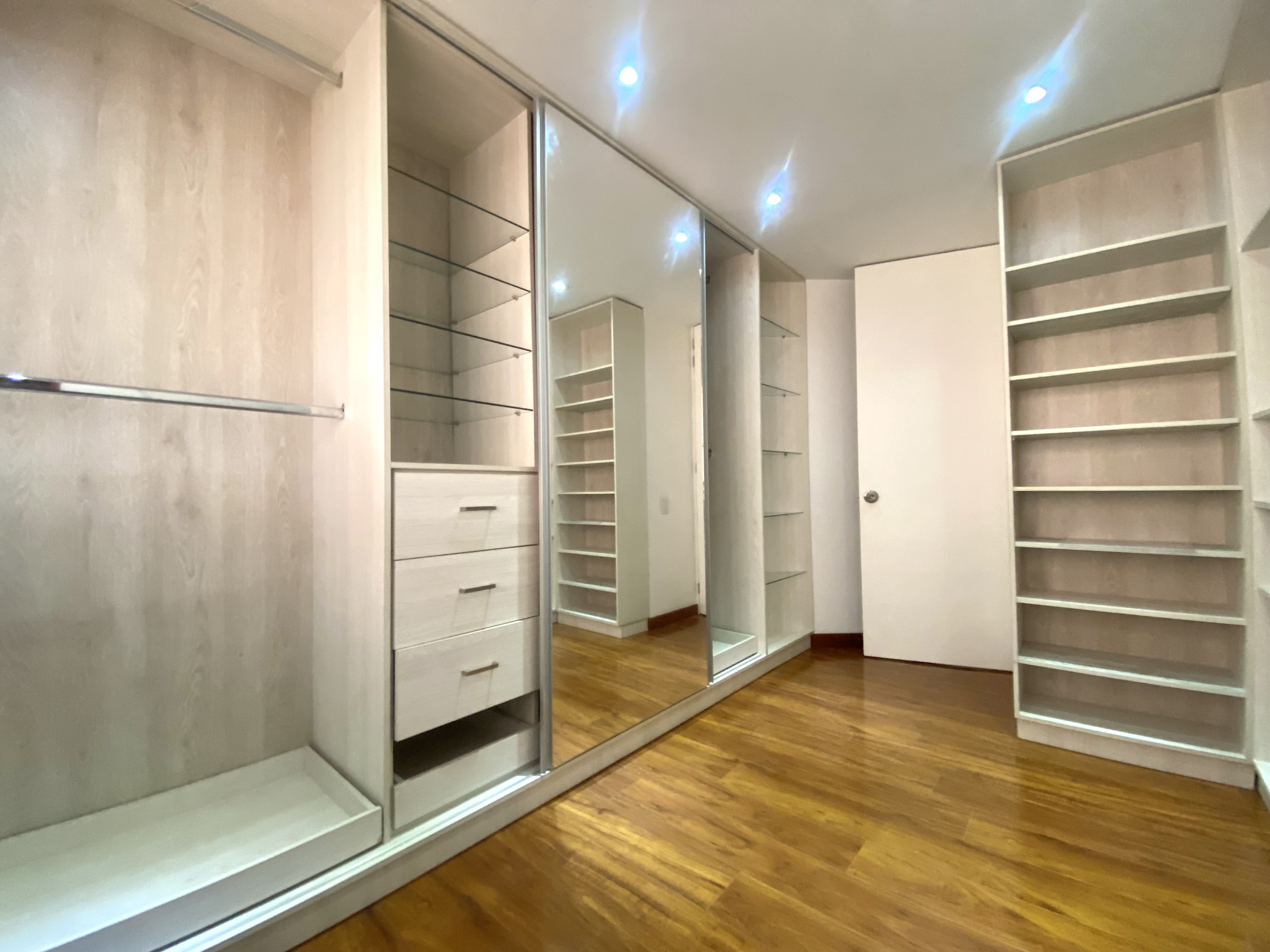 Apartamento en venta en La Cabrera, Bogotá · foto 2 de 21