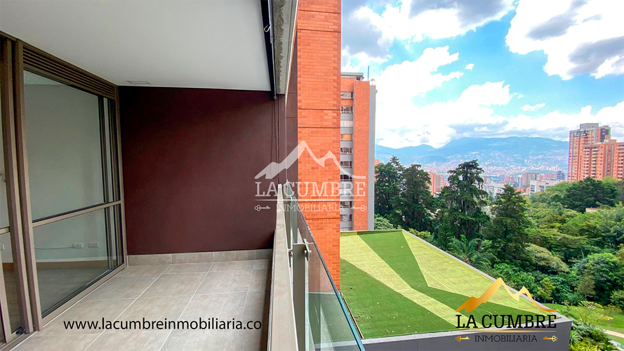 Apartamento de 2 alcobas en arriendo en Los Balsos, Medellín, 90 m² · foto 8 de 13