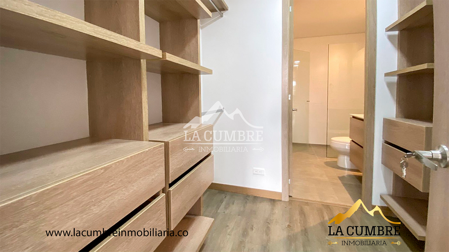 Apartamento de 2 alcobas en arriendo en Los Balsos, Medellín, 90 m² · foto 11 de 13
