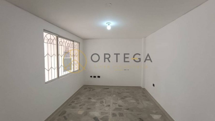 Apartamento de 4 alcobas en venta en Cañaveral, Floridablanca, 320 m² · foto 3 de 24