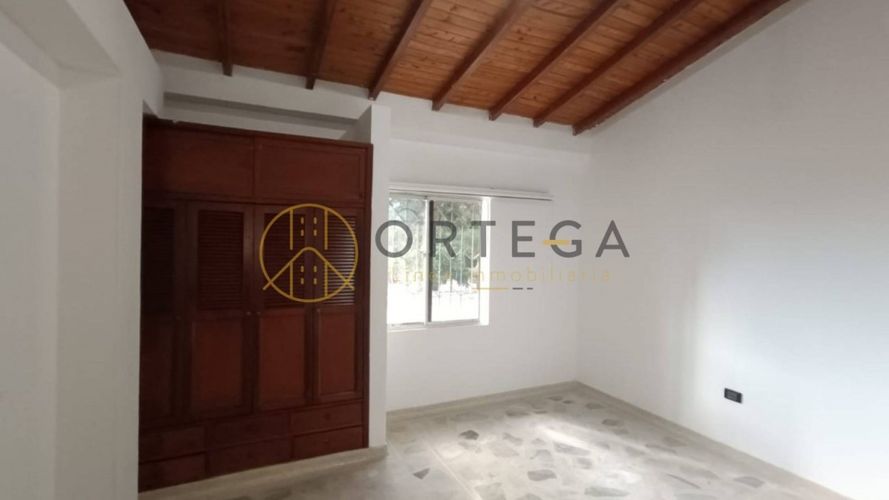 Apartamento de 4 alcobas en venta en Cañaveral, Floridablanca, 320 m² · foto 13 de 24
