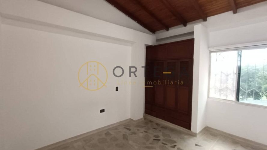 Apartamento de 4 alcobas en venta en Cañaveral, Floridablanca, 320 m² · foto 14 de 24