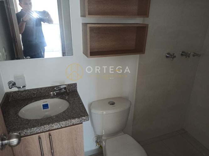 Apartamento de 3 alcobas en venta en Hacienda La Meseta, Girón, 53 m² · foto 5 de 17