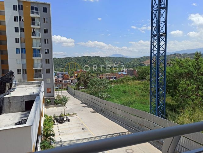 Apartamento de 3 alcobas en venta en Hacienda La Meseta, Girón, 53 m² · foto 12 de 17