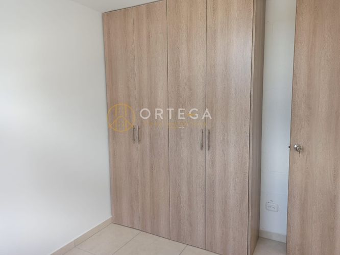 Apartamento de 3 alcobas en venta en Hacienda La Meseta, Girón, 53 m² · foto 14 de 17