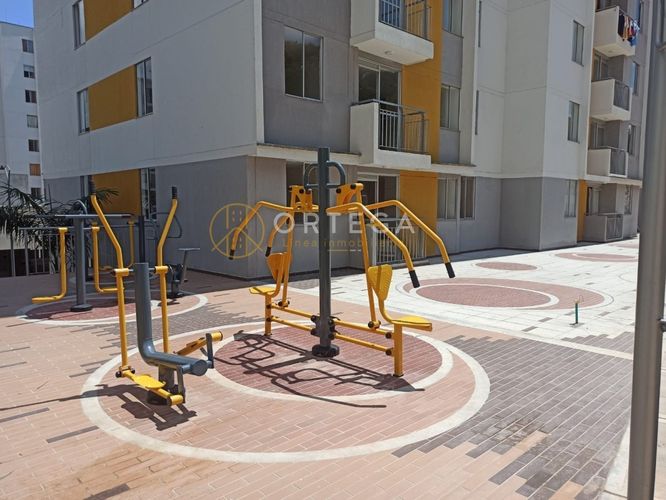Apartamento de 3 alcobas en venta en Hacienda La Meseta, Girón, 53 m² · foto 17 de 17