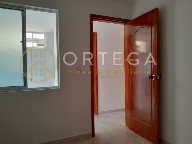 Apartamento de 3 alcobas en venta en Urbanizacion Cataluña, Girón, 43 m² · foto 6 de 10
