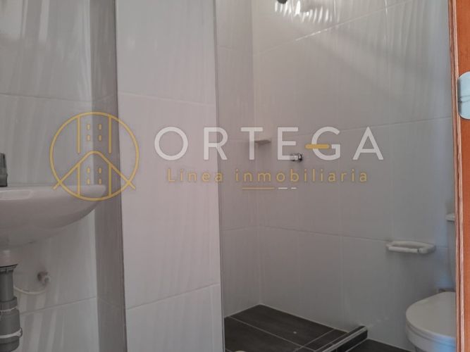 Apartamento de 3 alcobas en venta en Urbanizacion Cataluña, Girón, 43 m² · foto 9 de 10