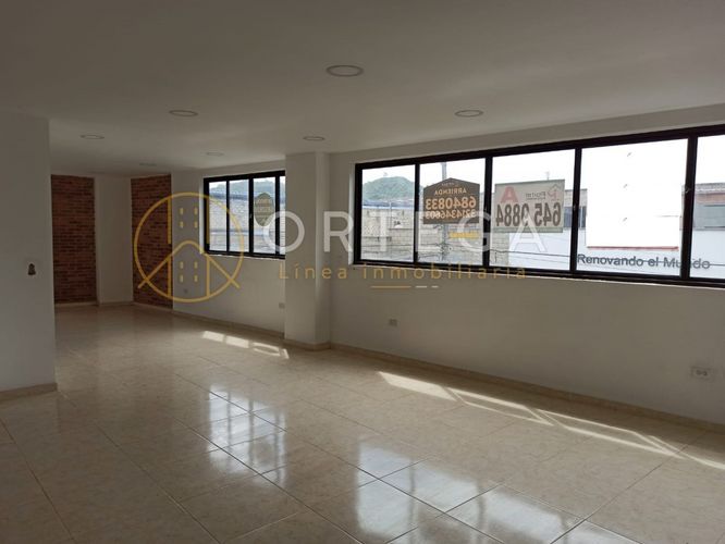 Bodega en arriendo en La Esmeralda, Girón, 380 m² · foto 6 de 23