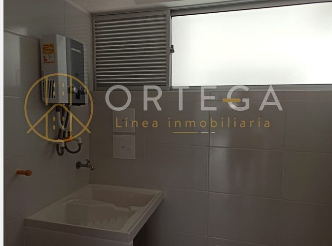 Apartamento de 3 alcobas en venta en Cañaveral, Floridablanca, 98 m² · foto 6 de 24